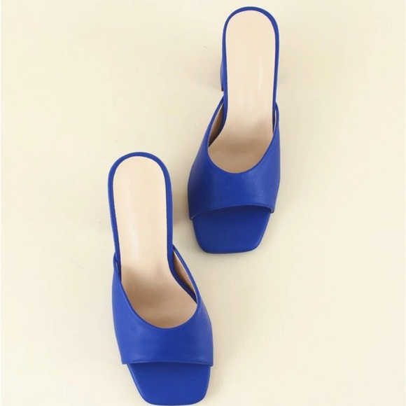 SHEIN Shoes - 🆕 Minimalist Chunky Heeled Mule Sandals Size 10